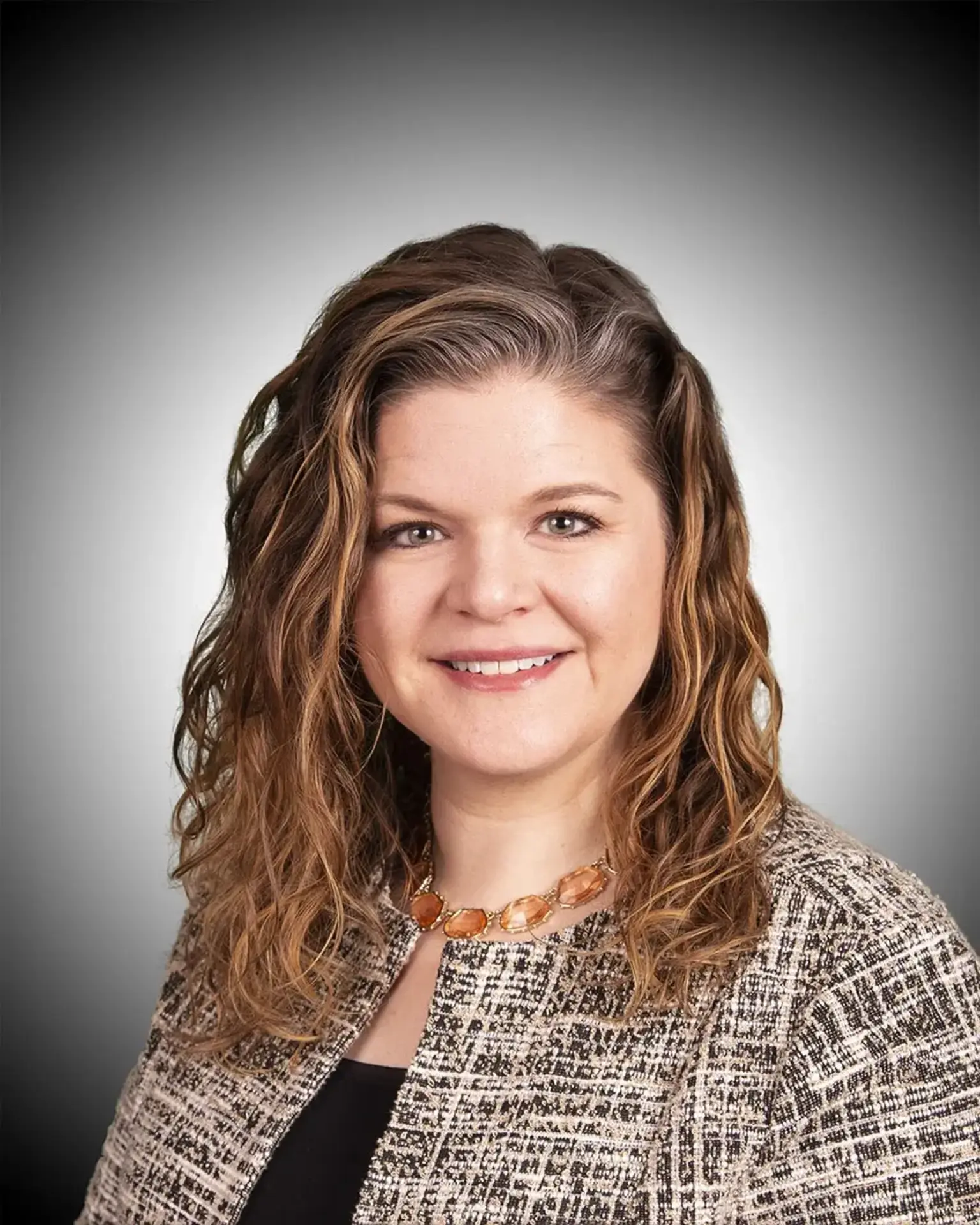 Katherine Lee Headshot