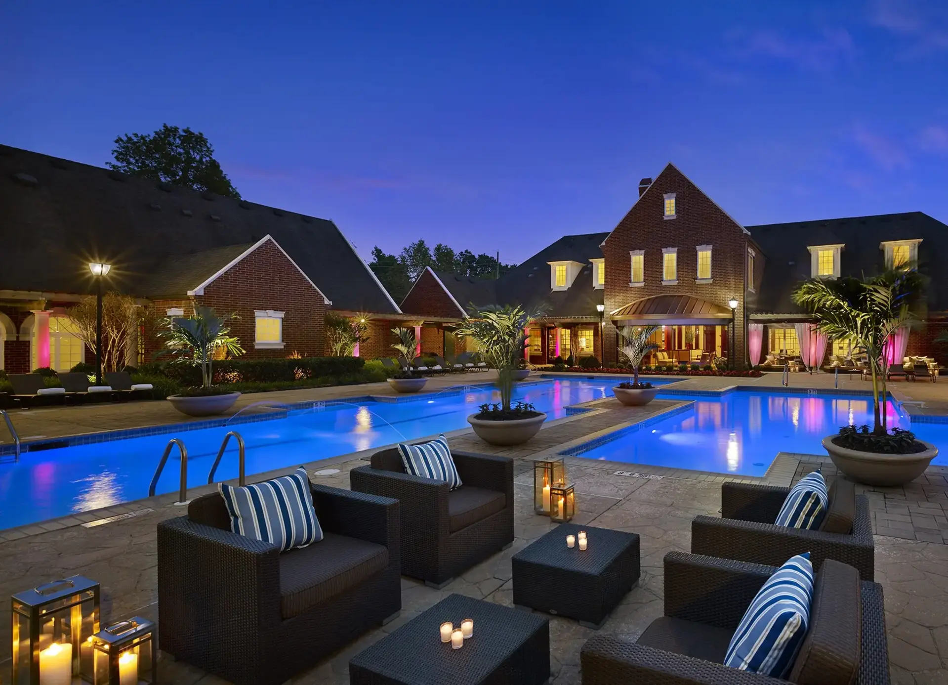 AVE Somerset Luxury Apartments in Somerset County