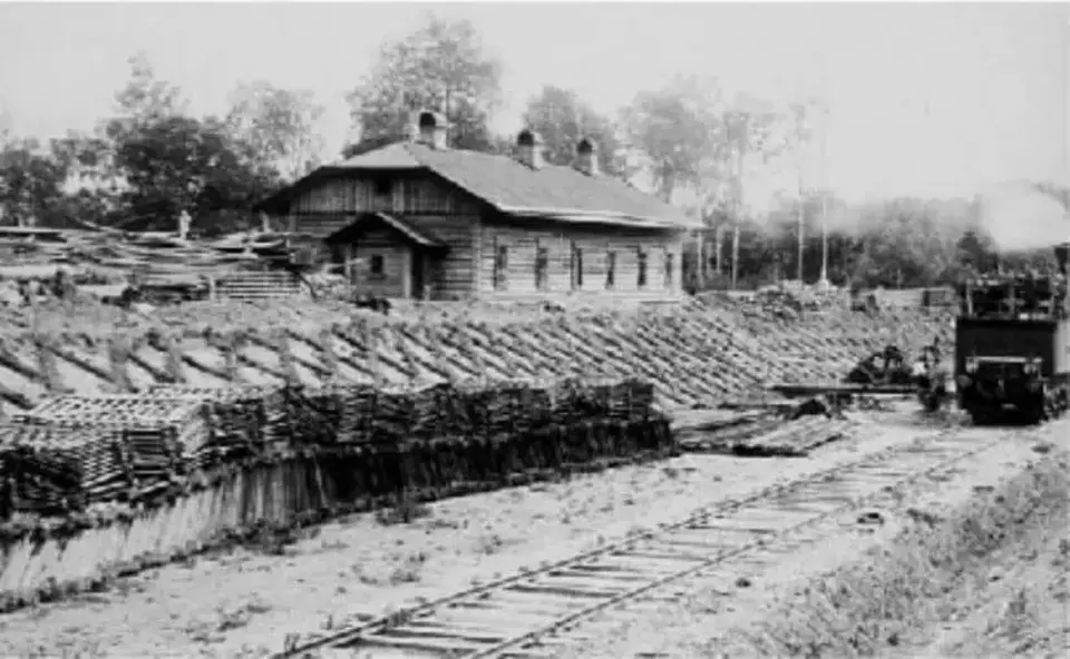 Russian Railroad Workers Barracks, 1898